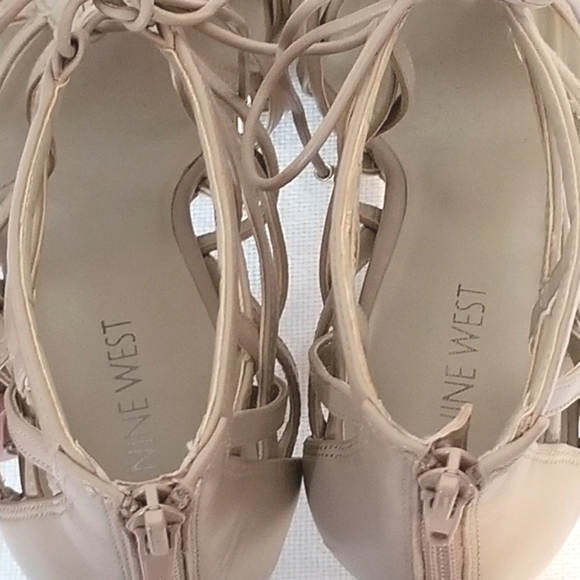 Nine West Leather Cage Taupe Heels Sandals Size 9 - Picture 5 of 8